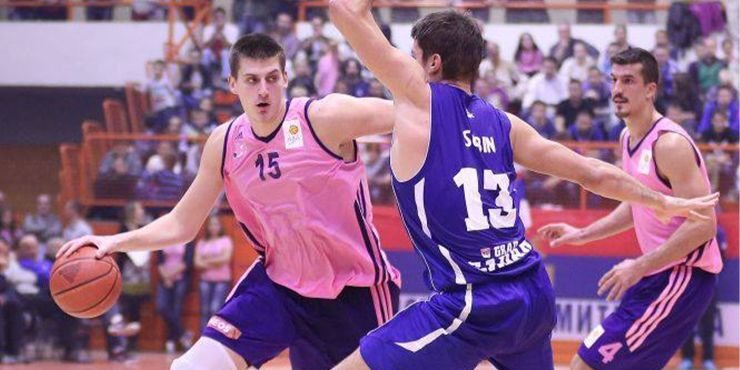 Profesionalna biografija Nikole Jokića počela je u Megi