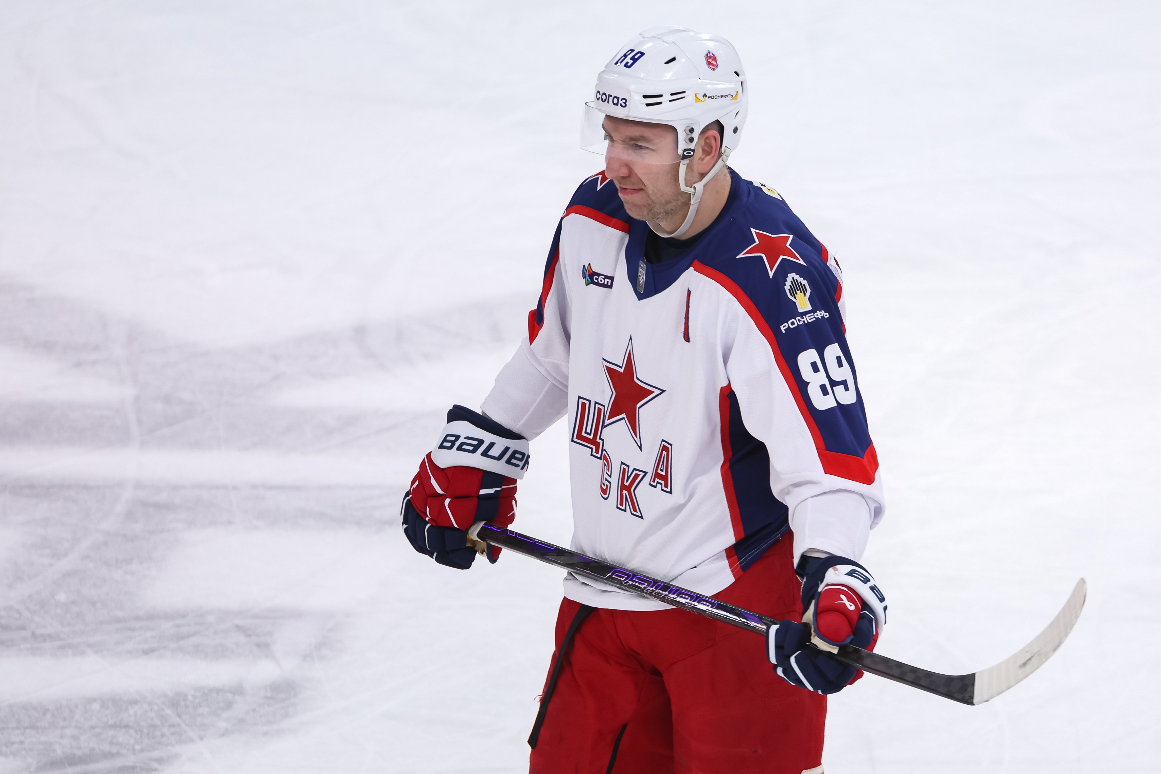 ЦСКА на своём льду обыграл «Ладу» в матче КХЛ.