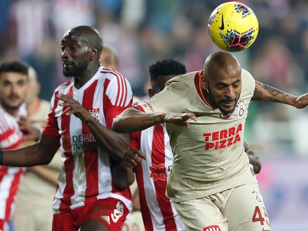 Максим Погодин: «Галатасарай» - «Бешикташ»: кто сказал, что дерби без зрителей – это скучно?.