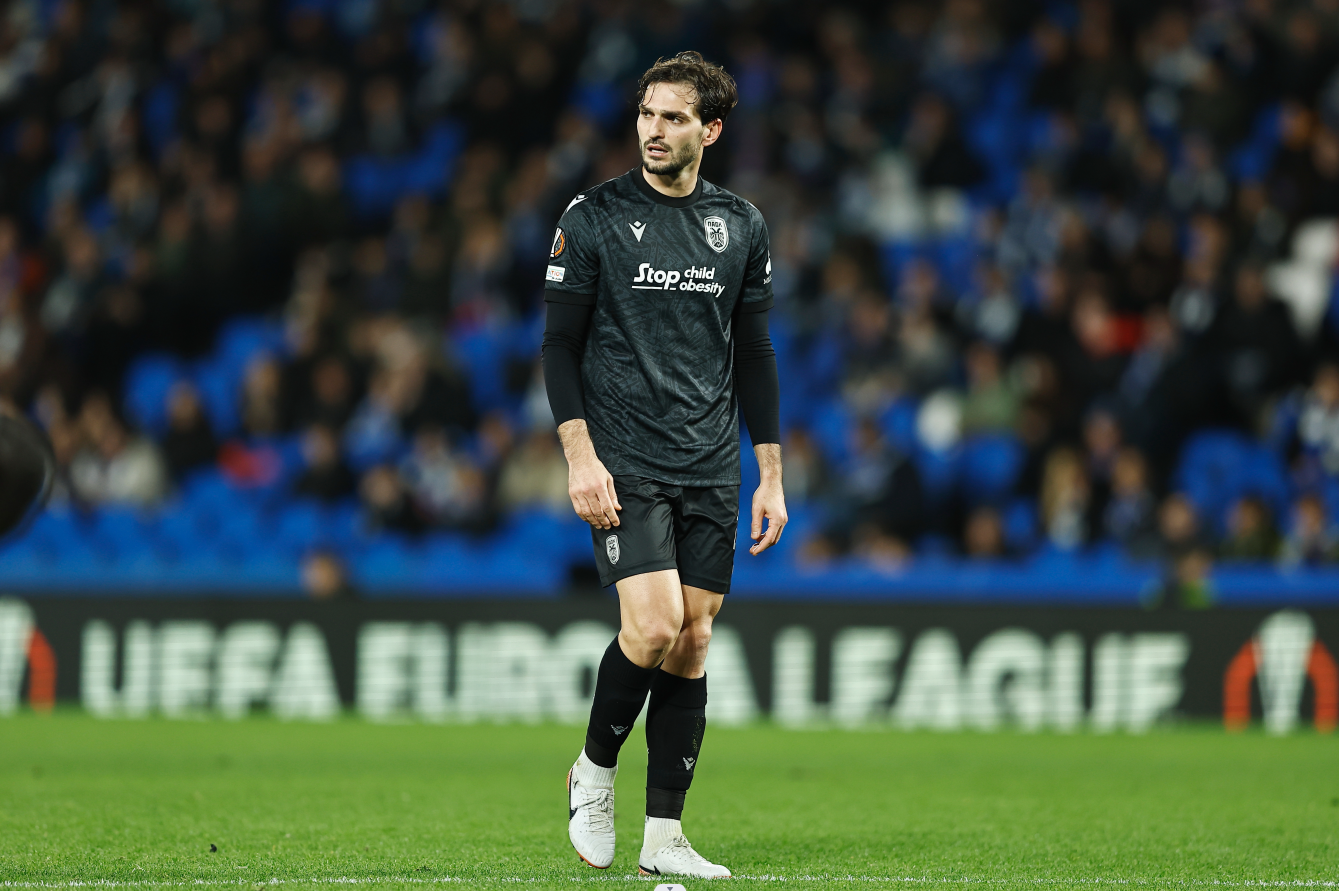 Оздоев признан лучшим футболистом месяца в чемпионате Греции.