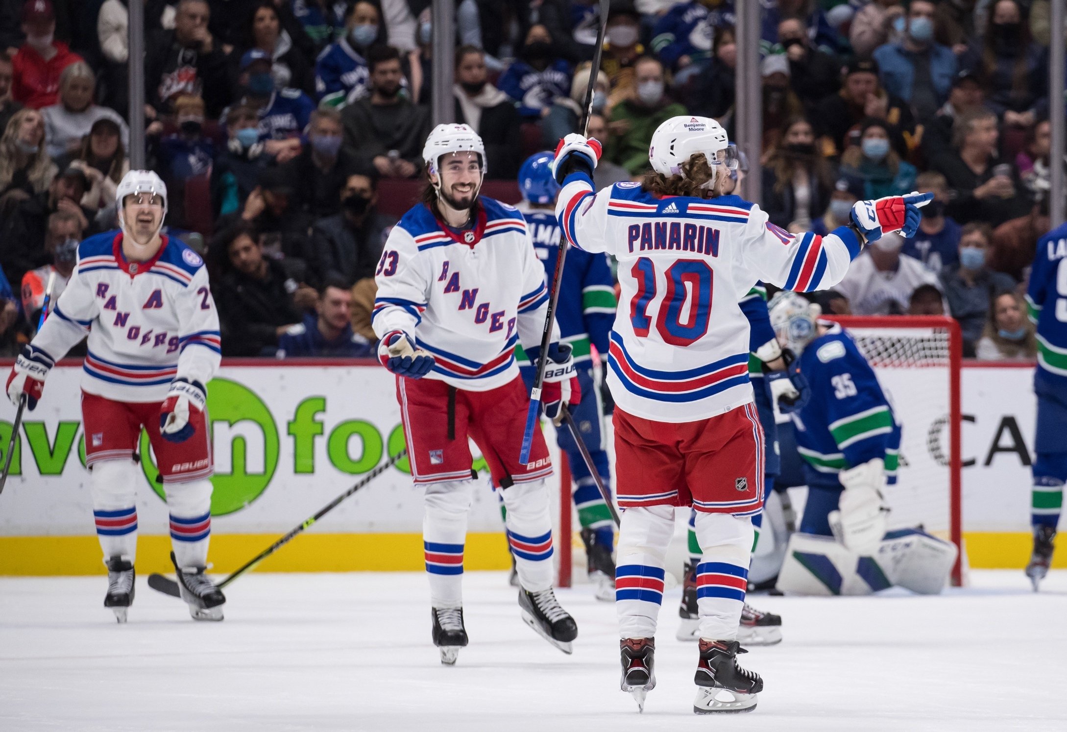 Панарин сравнялся с Кучеровым по числу матчей с четырьмя ассистами в НХЛ.