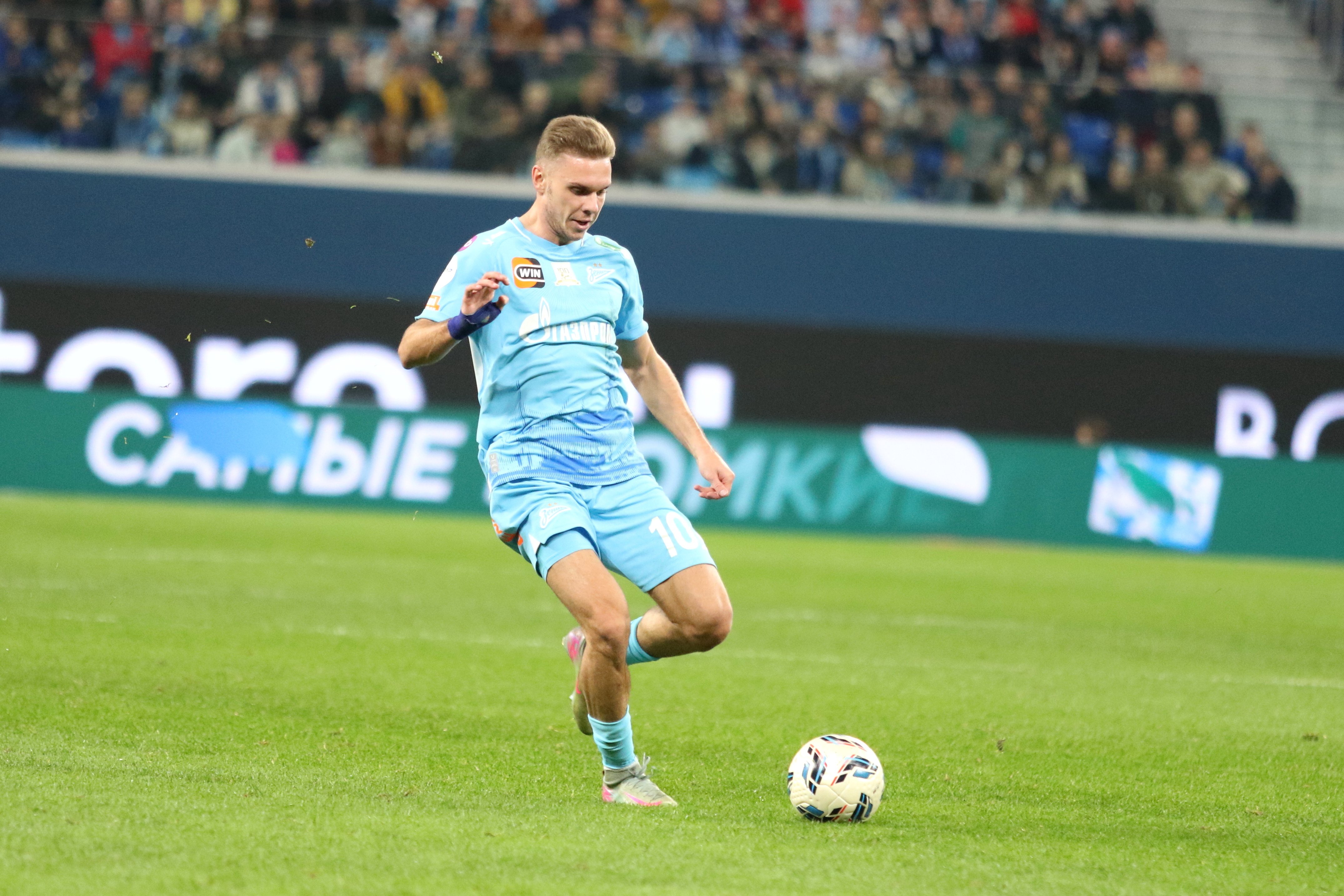 «Зенит» потерял очки в матче с «Крыльями Советов».