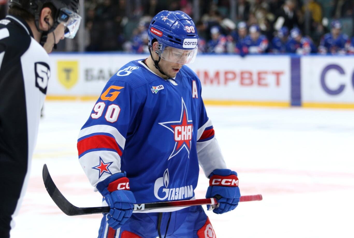 СКА потерпел пятое поражение подряд, дома проиграв «Локомотиву».