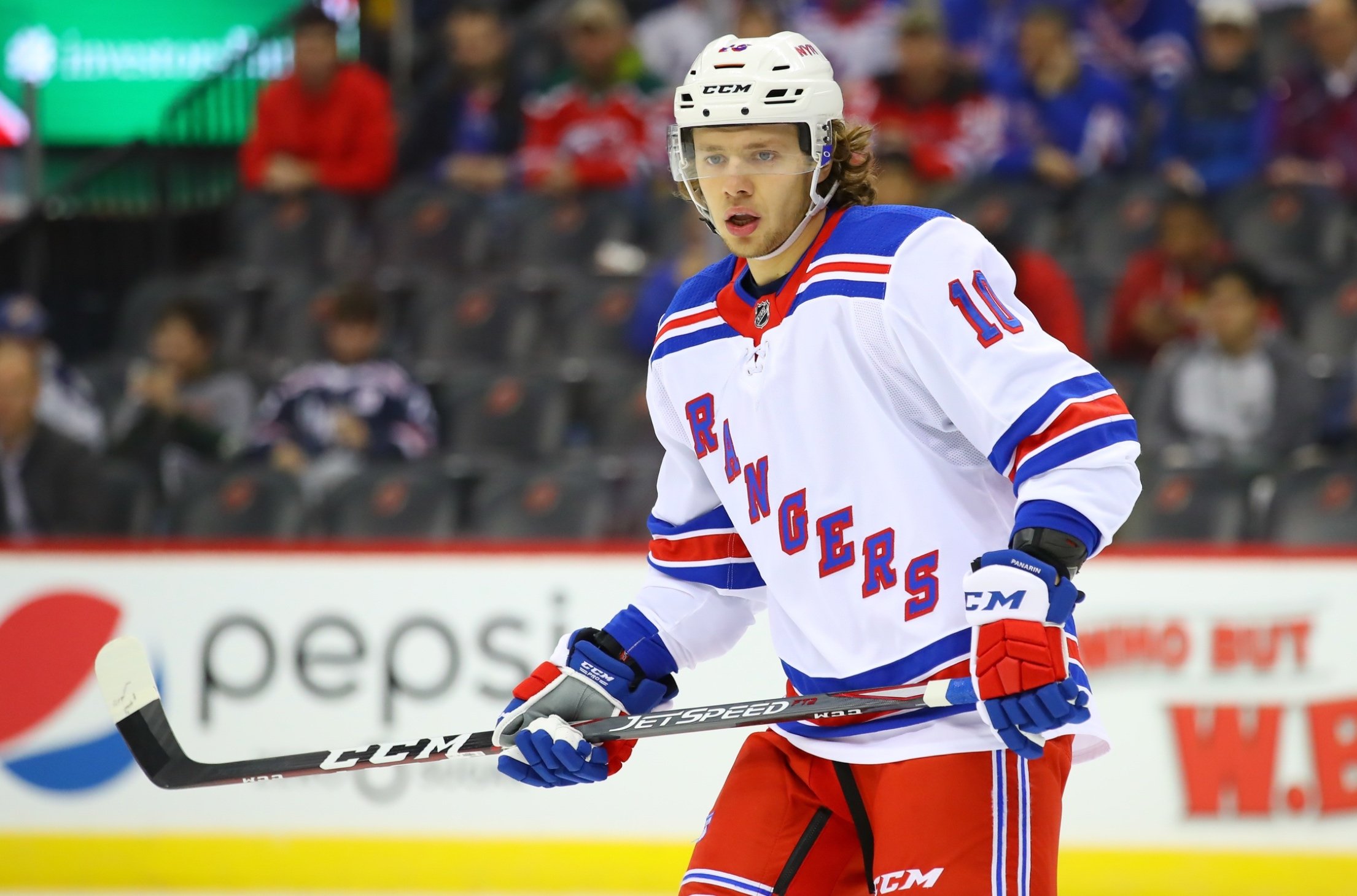 Панарин признан первой звездой дня в НХЛ.