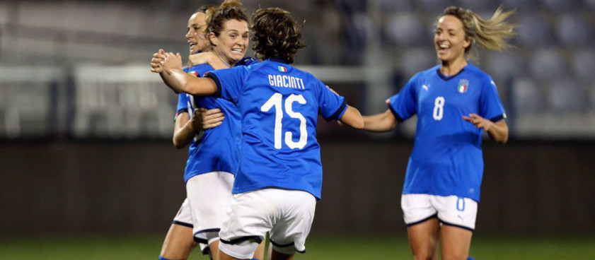 Pronóstico Italia Femenino - China Femenino, Mundial 2019