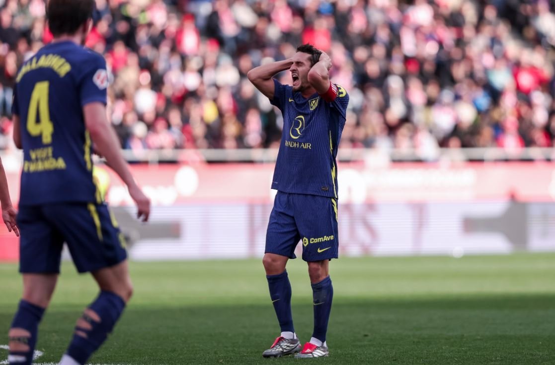 Голы Коке, Галлахера и Гризманна помогли «Атлетико» с крупным счётом обыграть «Жирону» в Ла Лиге.