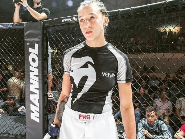 Владислав Матвеев: Агапова – Гатто: прогноз и коэффициенты на женский бой 14 июня.