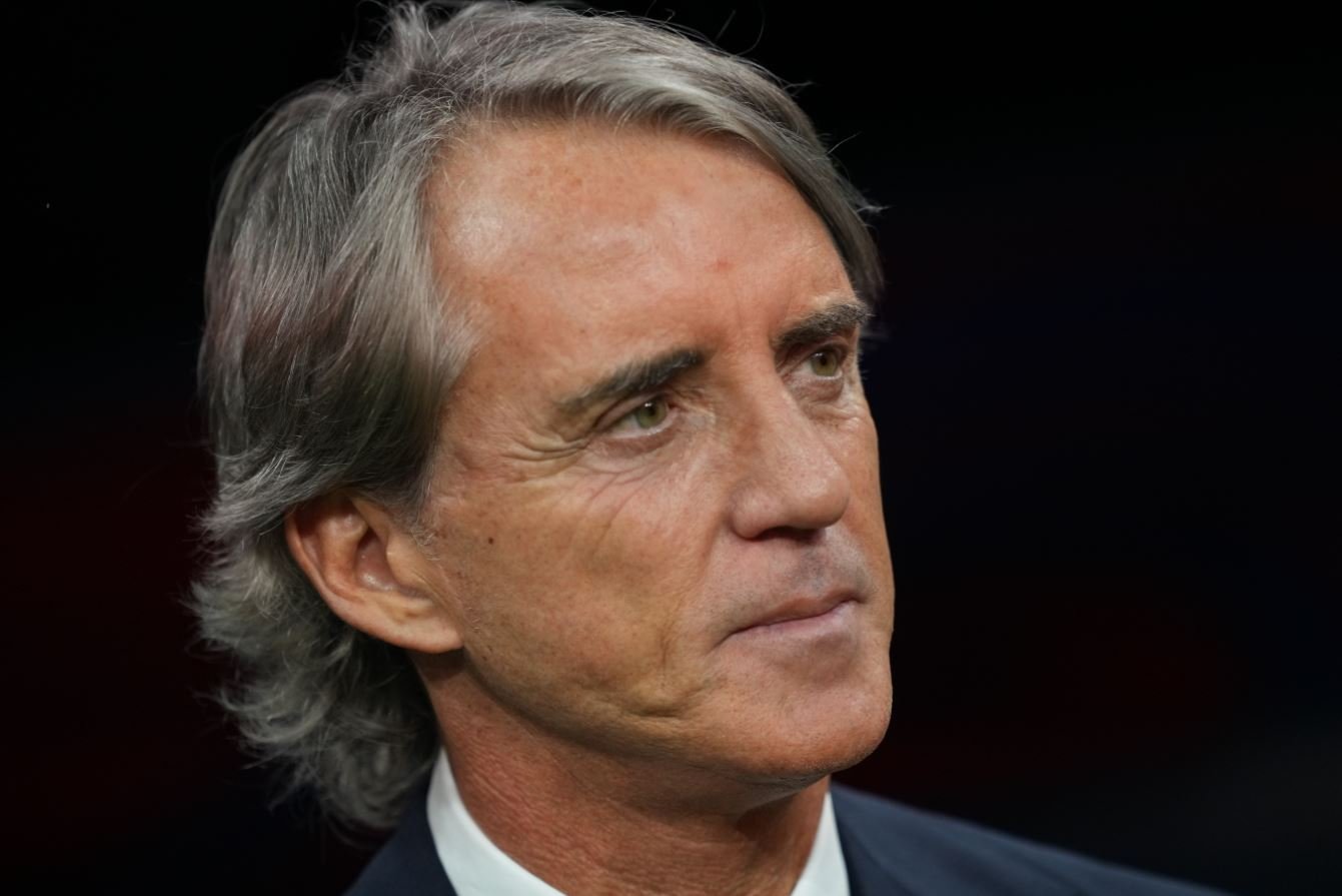 Экс-тренер «Зенита» Манчини возглавил «Аль-Садд», за который выступает Клаудиньо.