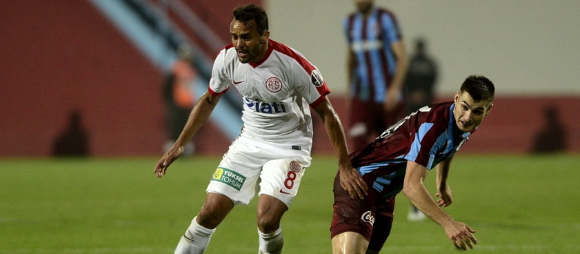 Trabzonspor - Antalyaspor. Pontul lui Karbacher
